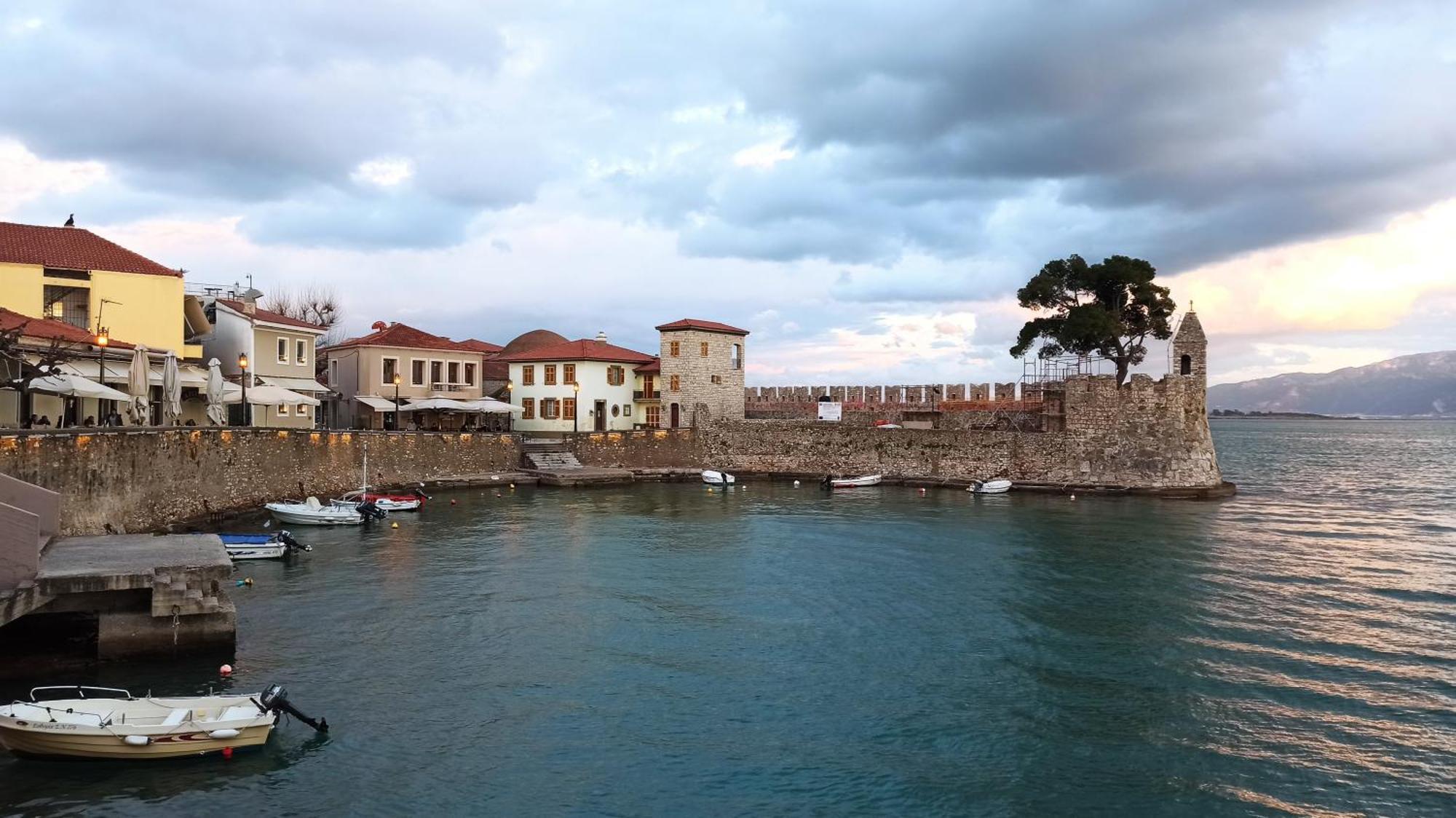 Nafpaktos Cottage By The Sea For Travelers And Dreamers! Exterior foto