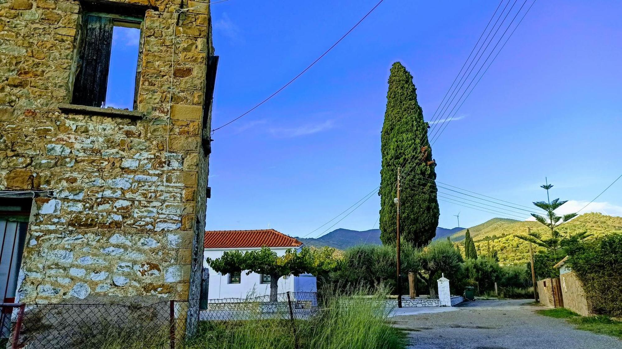 Nafpaktos Cottage By The Sea For Travelers And Dreamers! Exterior foto